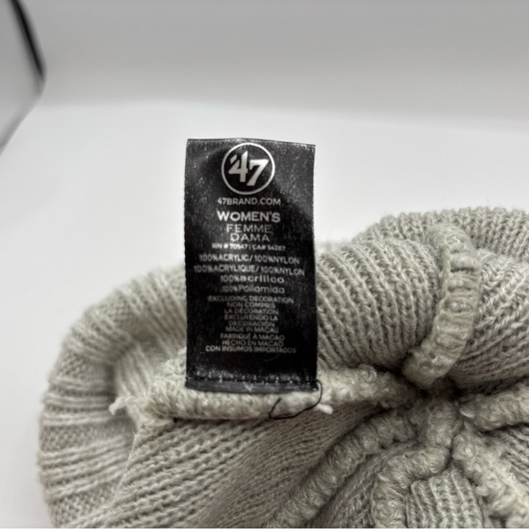 St Louis Blues NHL Women’s 47 Brand White Pom Pom Cuffed Gray Beanie OSFM - Picture 9 of 9